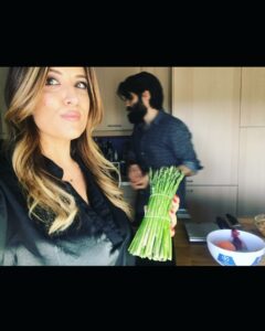 Selvaggia Lucarelli, Oggi è il Veg Day, la giornata mondiale del veganesimo. Io non sono vegana, sebb… su Instagram incanta i suoi fan