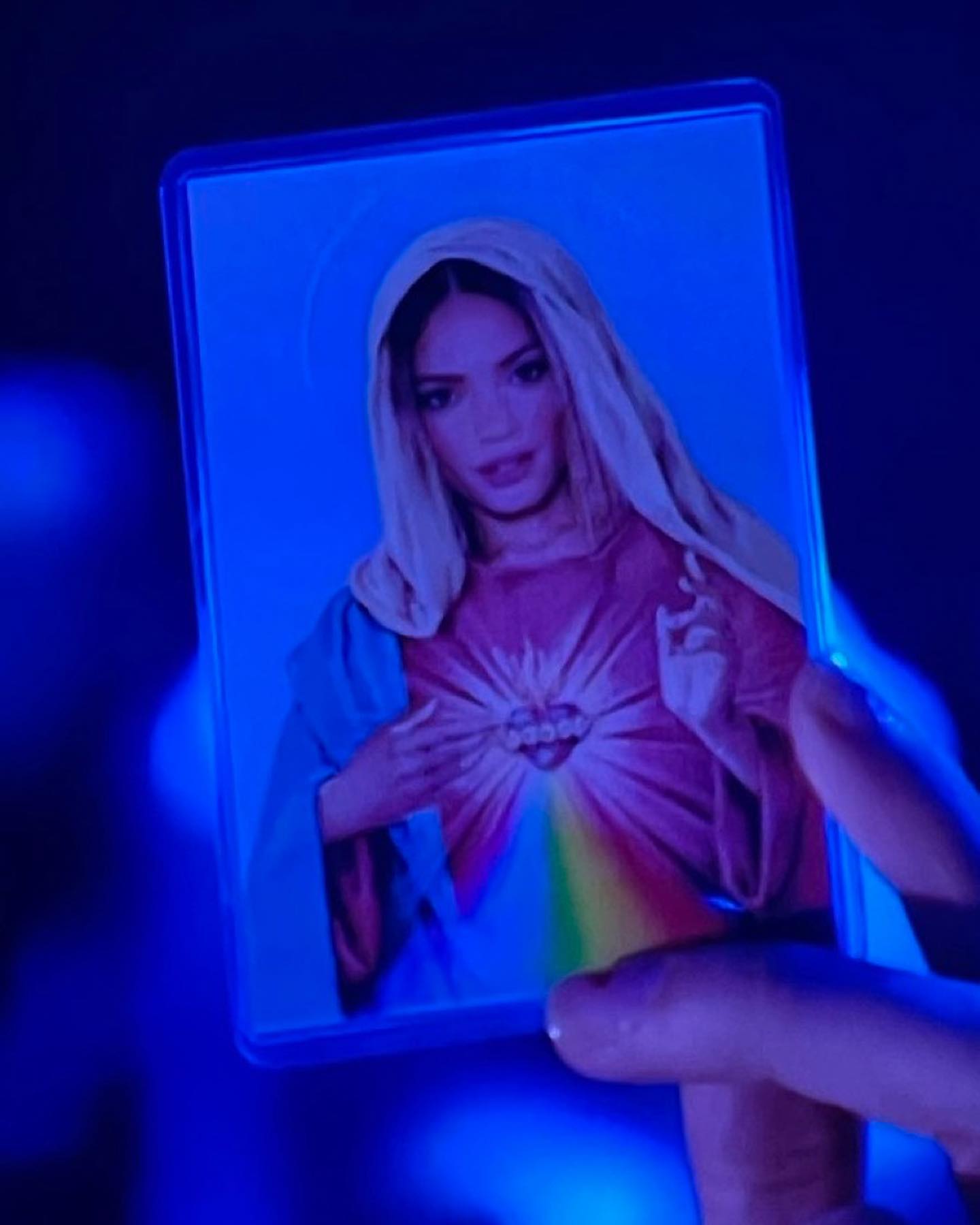 Elodie Ieri  

Tnx...