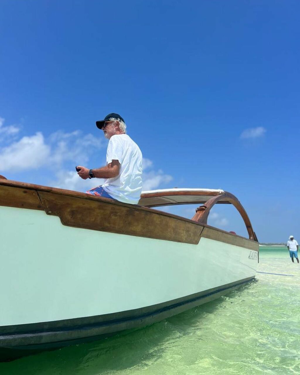 Flavio Briatore, Gita in barca con barbecue… su Instagram per i suoi fan