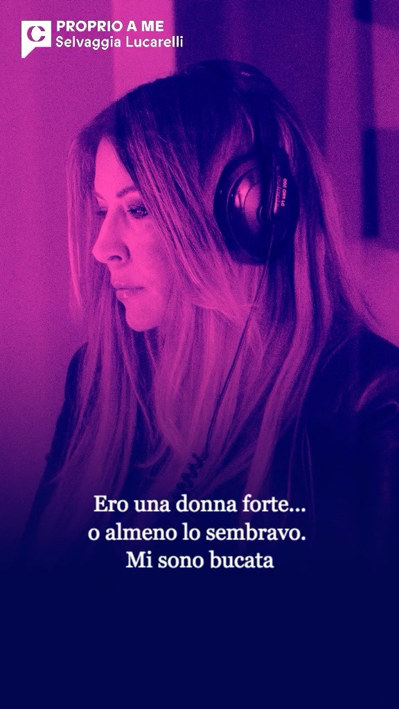 Selvaggia Lucarelli, Da domani, il mio podcast sulle dipendenze affettive…. su Instagram incanta i suoi fan