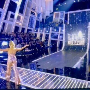 Selvaggia Lucarelli, Cioè. La D’Urso sta facendo un salotto su quanto sia trash la tv russa e su quan… su Instagram per i suoi fan