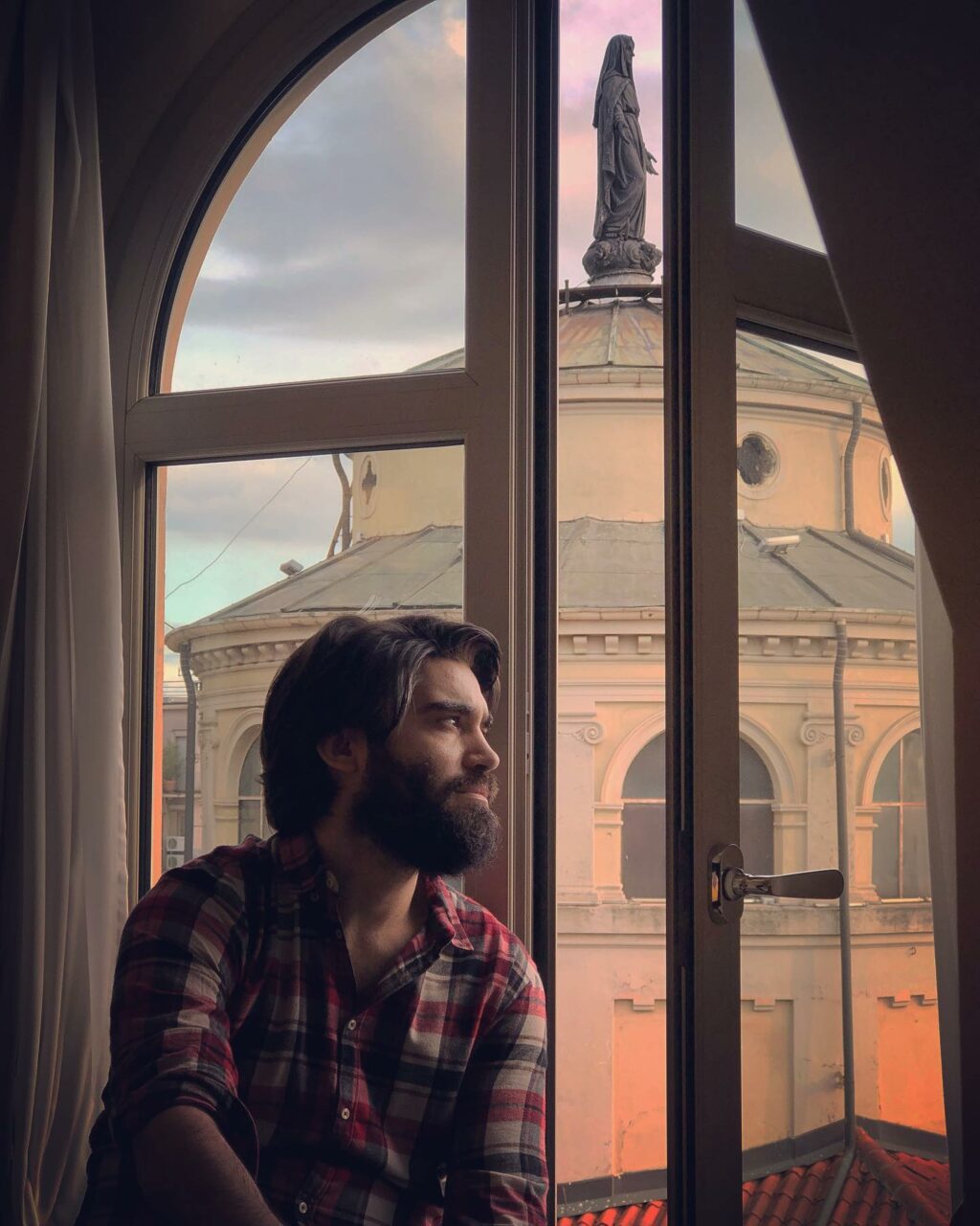 Selvaggia Lucarelli, la regina indiscussa dei pettegolezzi del web, è sempre pronta a scatenare...