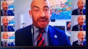 Selvaggia Lucarelli, la regina del gossip e della battuta tagliente, ha fatto il suo ingresso nella...