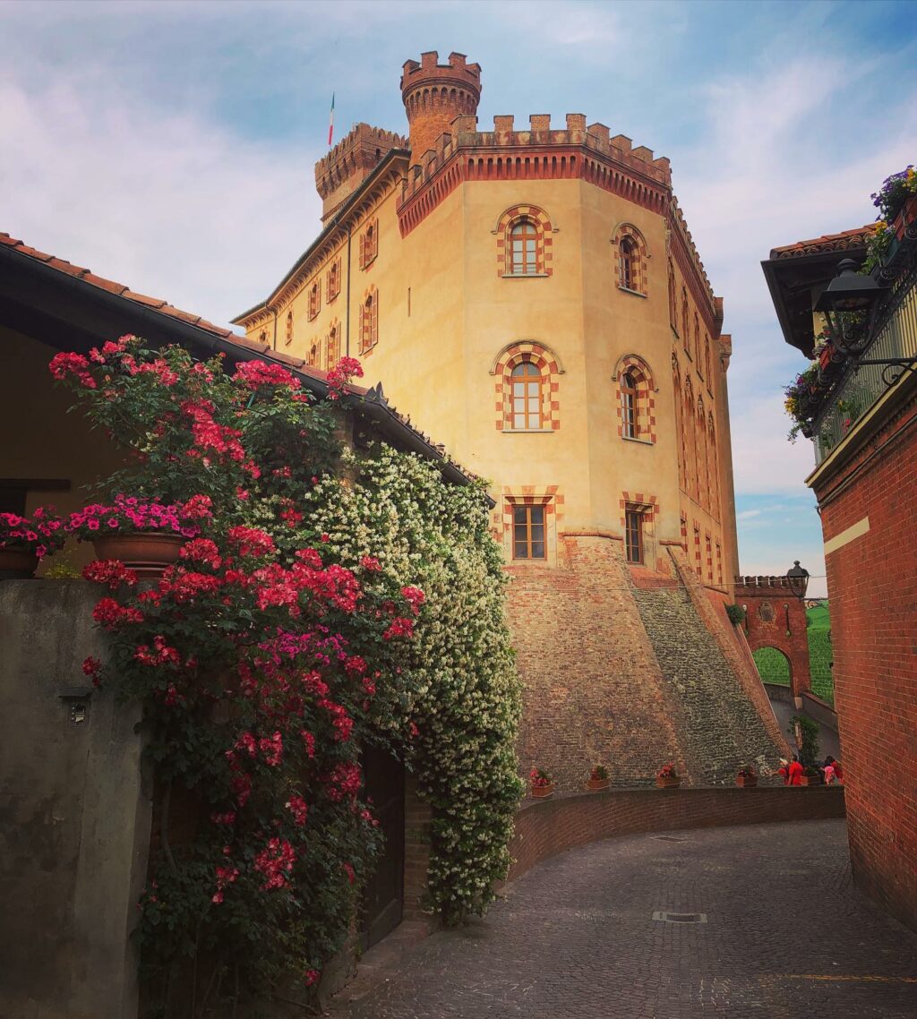 Selvaggia Lucarelli, la regina dei pettegolezzi e dei paparazzi, la donna che non lascia passare...