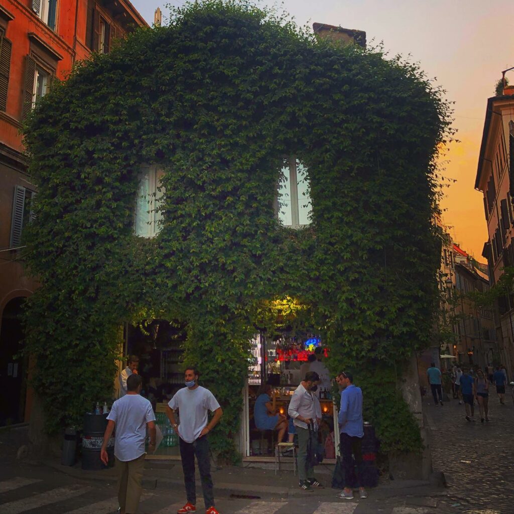 Selvaggia Lucarelli, la regina del gossip e della verità a tutti i costi. Con la sua penna affilata...