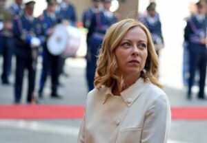 Meloni: “Stiamo scrivendo la storia, non possiamo permetterci errori”