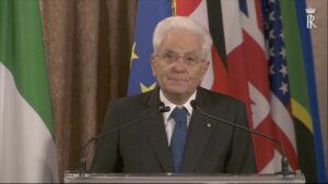 Il presidente della Repubblica, Sergio Mattarella, sottolinea l'importanza della cooperazione tra i...
