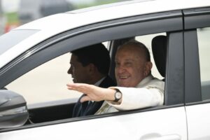 Papa Francesco visita Timor Est durante il suo viaggio apostolico
