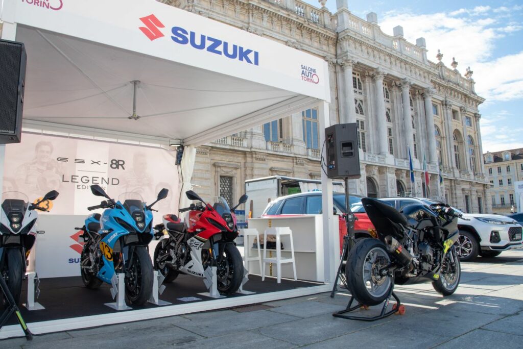 Suzuki ha partecipato con successo al Salone Auto Torino, con Loris Capirossi e Livio Suppo come...
