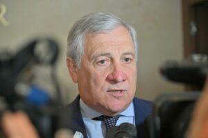 Il vicepremier e ministro degli Affari Esteri, Antonio Tajani, ha espresso la sua preoccupazione...