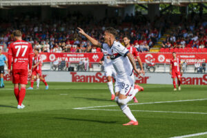 Il Bologna ottiene la sua prima vittoria in campionato battendo il Monza 2-1 al Brianteo. Urbanski e...