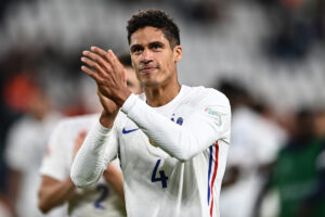 Il difensore Raphael Varane ha annunciato il suo ritiro dal calcio a soli 31 anni, nonostante il...