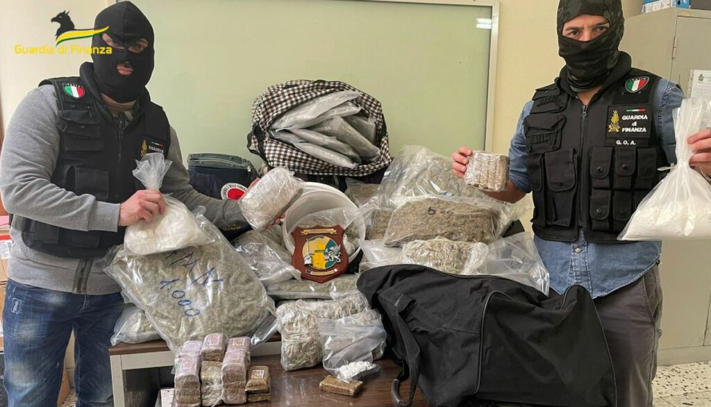 9 arresti nel network del traffico di droga tra Sicilia, Spagna e Malta