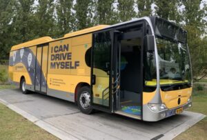 Berlino (Germania) - Un bus a guida autonoma, presentato da Busitalia e QBuzz a InnoTrans 2024...