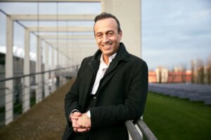 Il Consorzio Parmigiano Reggiano, insieme all'Associazione Origin, ha presentato un documento contro...