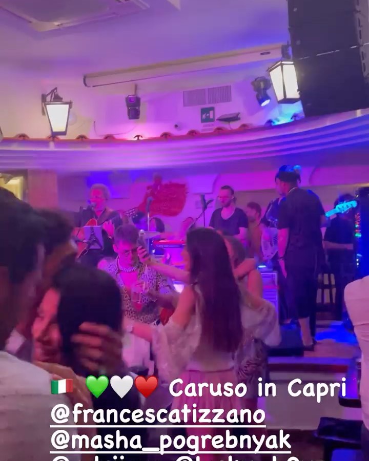 Selvaggia Lucarelli Premetto una cosa. Mi arrivano da settimane video di quelle che di fatto sono di...