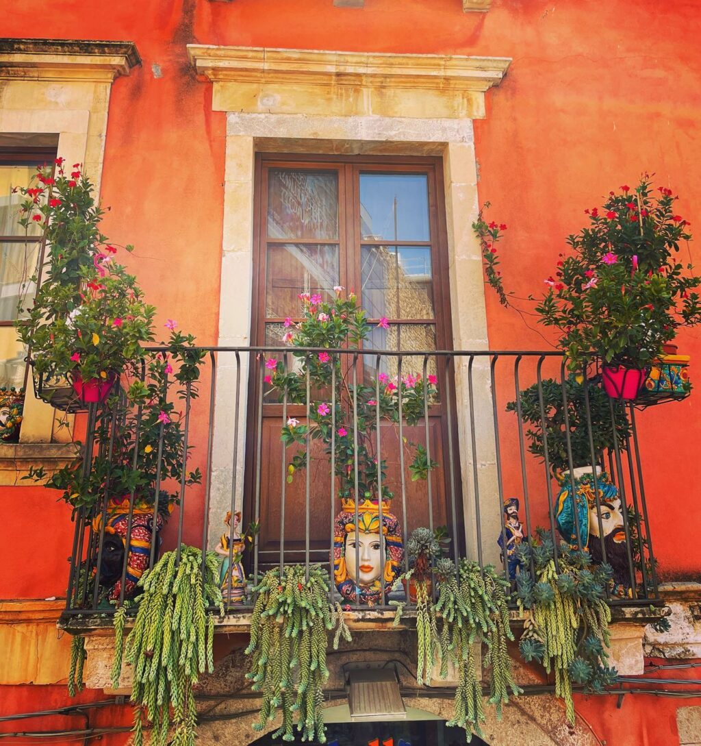 Selvaggia Lucarelli, E io che pensavo di avere un bel terrazzo…. su Instagram delizia i suoi fan