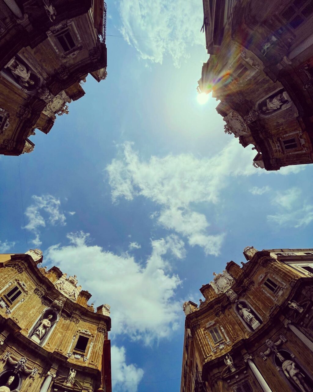 Selvaggia Lucarelli, Palermo è così Sicilia che pure le nuvole hanno la sua forma…. su Instagram per i suoi fan