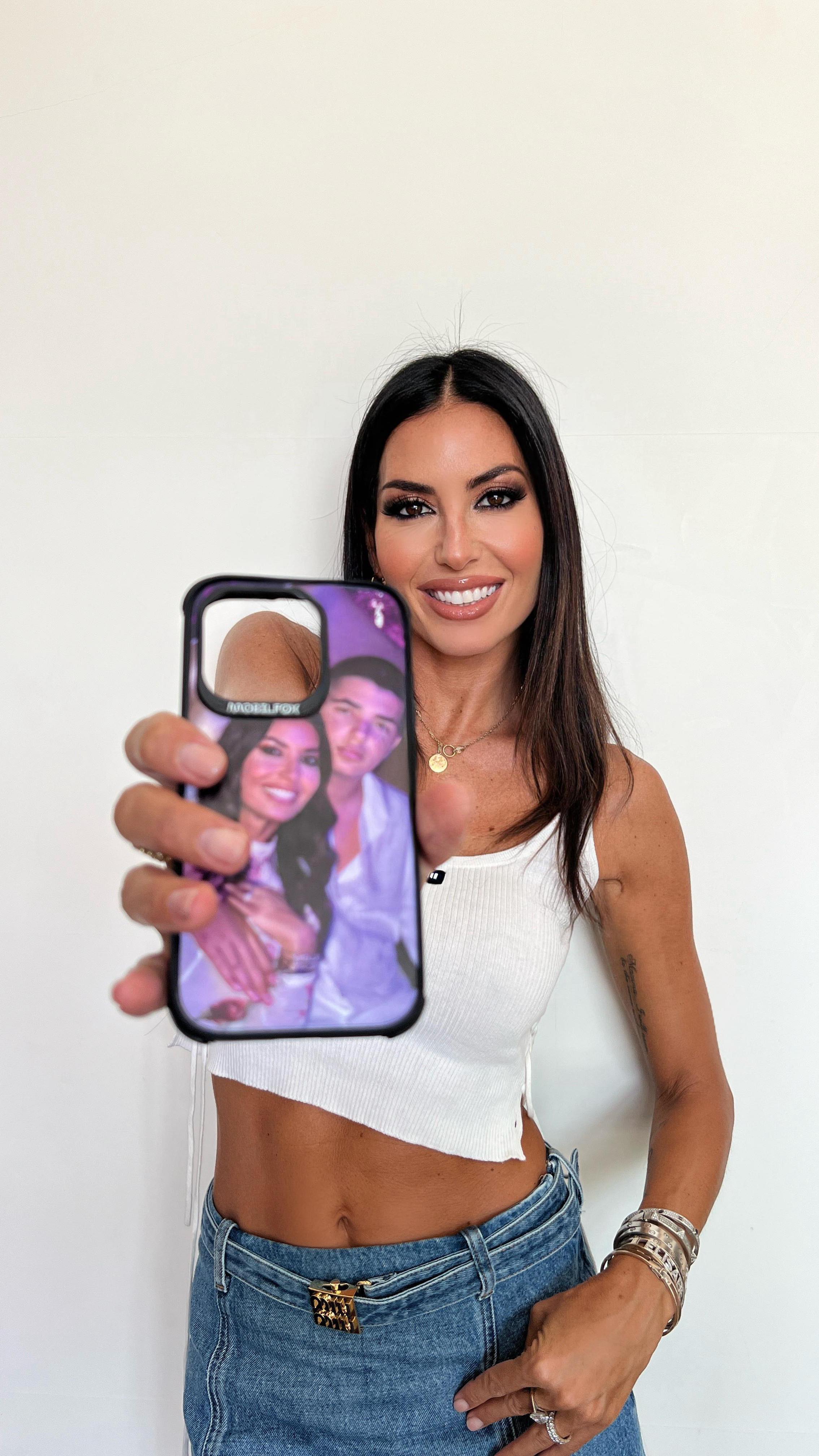Elisabetta Gregoraci Queste bellissime Cover super resistenti alle cadute fino a 5 metri sono di che...