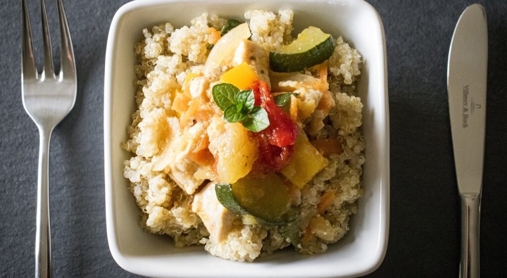 50enne assolto dopo aver obbligato il padre a seguire una dieta salutare