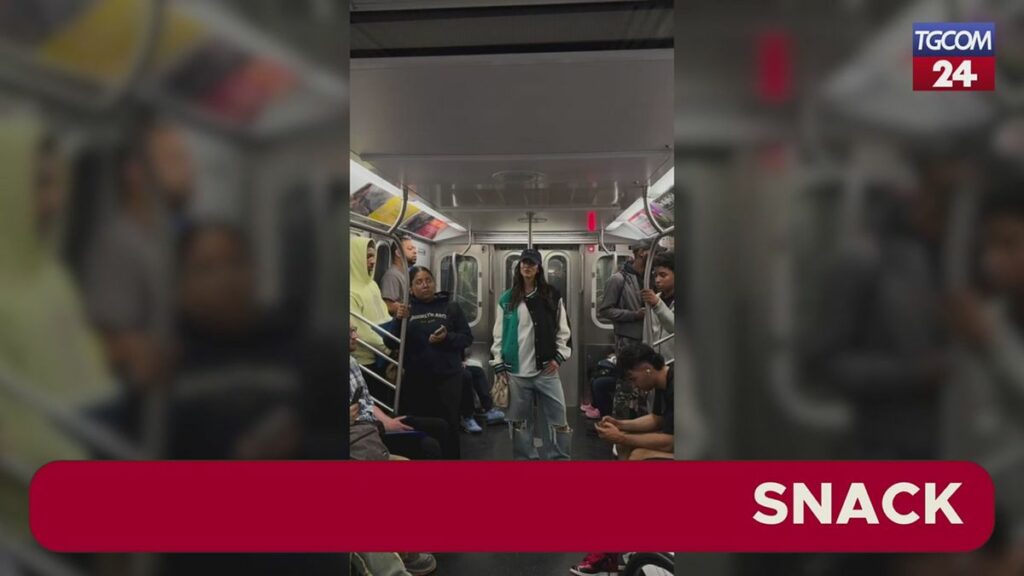 Giulia Salemi in viaggio a New York con il pancione