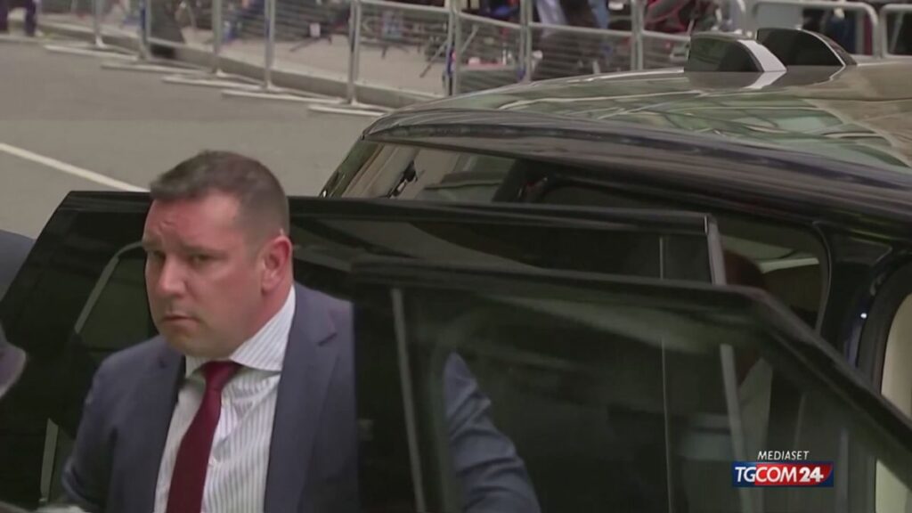 Il principe Harry festeggia il suo 40° compleanno con un weekend tra amici, esclusa Meghan