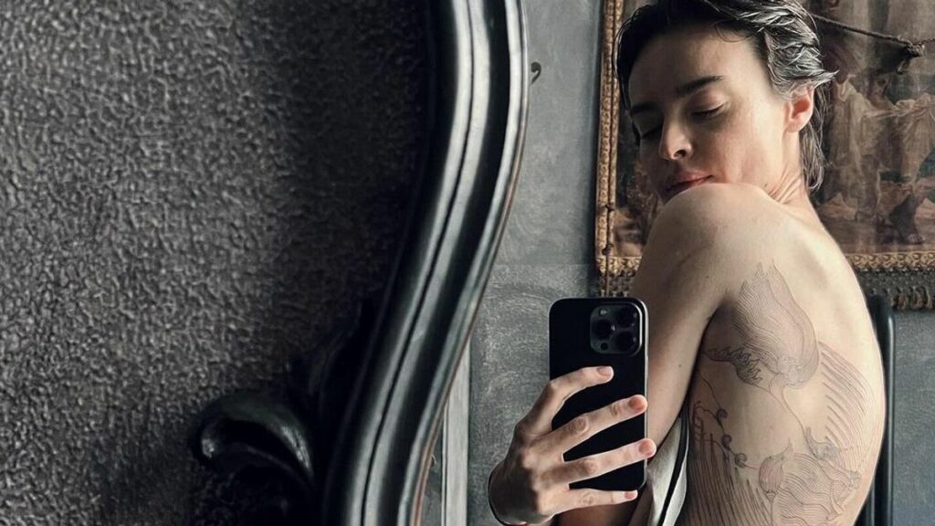 Il nuovo tatuaggio di Kasia Smutniak: un nuovo accessorio di stile