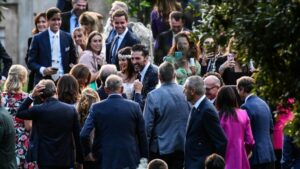 Il matrimonio di Ilaria D'Amico e Gianluigi Buffon ha visto la presenza di numerosi vip, rendendo...