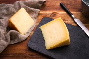 Il Ministero della Salute ha emesso un avviso di richiamo precauzionale per un lotto di formaggio...