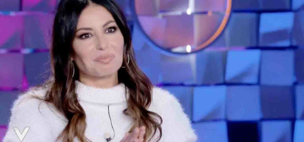Elisabetta_Gregoraci_SCREENSHOT_2022.jpg