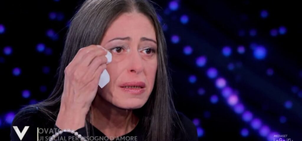 Errore medico o malattia? La confessione choc di Gerardina Trovato a Verissimo: Paralizzata per otto mesi