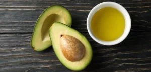 Cura della pelle post-estiva: scopri i benefici dell’olio di avocado