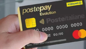 Attenzione alle truffe con PostePay: cosa potrebbe succedere