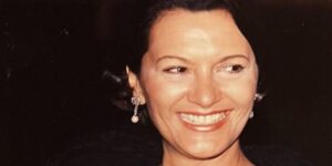 Roberta Capua, ex modella e presentatrice TV, parteciperà alla trasmissione Da Noi...A Ruota Libera...