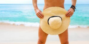 Tutti nudi e tutte nude (eccetto il personale): la guida completa alla crociera nudista