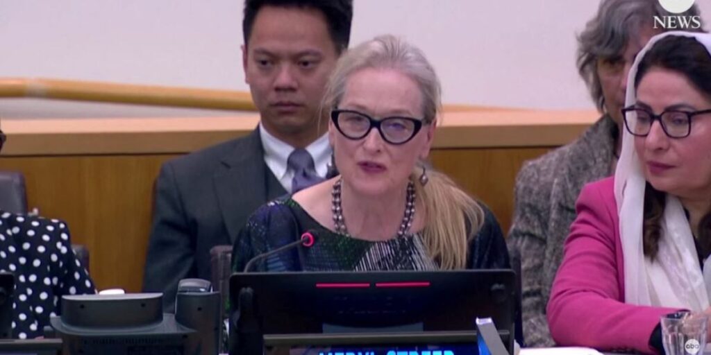 “A Kabul un passerotto può cantare, una ragazza no”: Meryl Streep sostiene le donne afghane