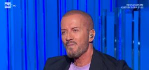 Girando il mondo con amore: la dedica dei figli