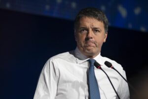 Il terzo polo ha distrutto Calenda senza motivo. Il centro deve scegliere tra destra con Vannacci e...