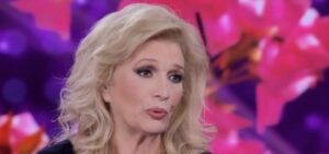 Iva Zanicchi ha raccontato in un'intervista a Verissimo la dolorosa perdita del marito Fausto Pinna...