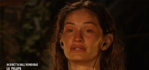 Chi è Helena Prestes, la concorrente del Grande Fratello 2024 che non partecipa ai gruppi ma segue la sua strada?