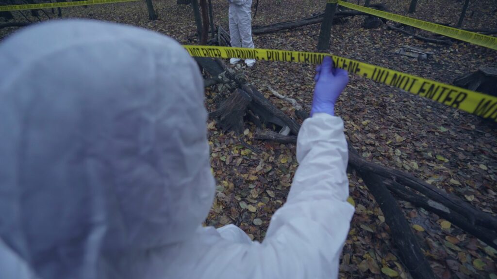 Indagata una studentessa per il ritrovamento di un secondo cadavere di neonato nel giardino di casa a Parma