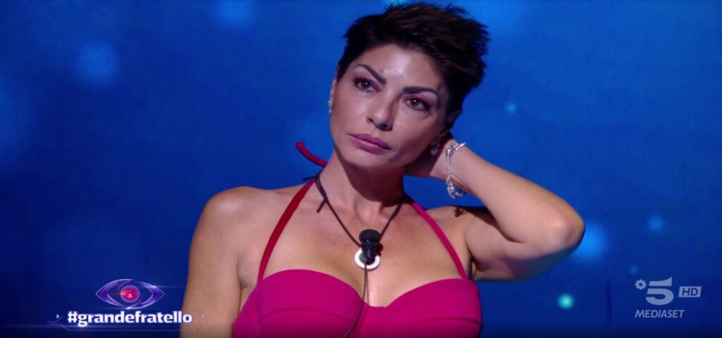 Ilaria Galassi ha affrontato un aneurisma cerebrale che l'ha colpita oltre 20 anni fa, raccontando...