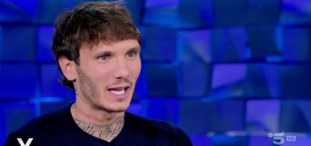 Manuel Bortuzzo parla dell’ex fidanzata Martina Rossi: “Il nostro legame non si spezzerà mai, continuiamo a sentirci…”