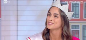 Ofelia Passaponti, la nuova Miss Italia, è una giovane toscana di ventiquattro anni. Presto...