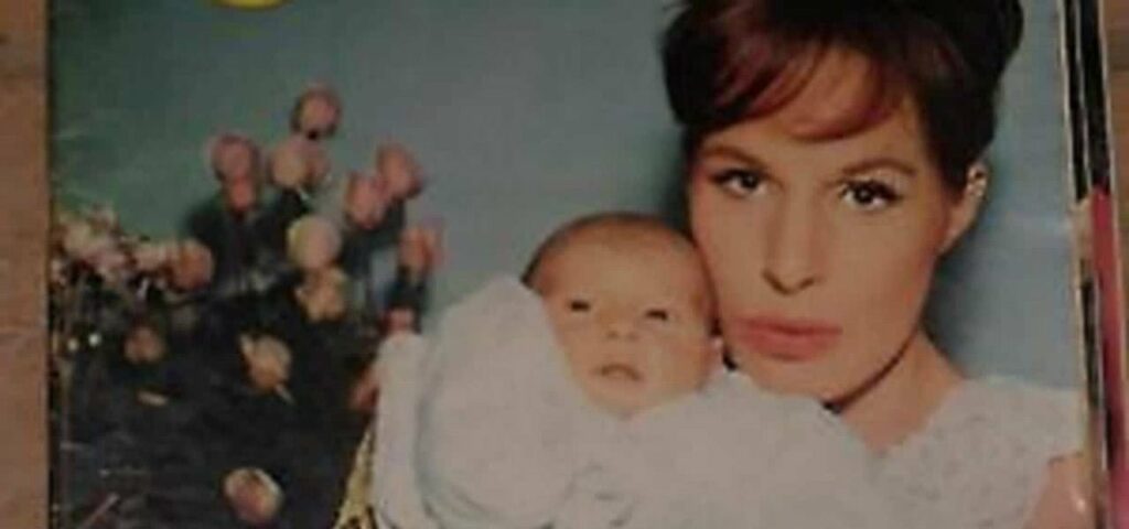 Cristiano Ardenzi è il figlio della celebre cantante italiana Ornella Vanoni, nato nel 1962 dal suo...