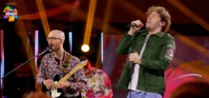 Romantico fino alla fine: il nuovo singolo che racconta una storia inventata