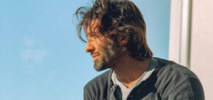 Perché ho abbandonato la televisione: la mia lotta per sopravvivere” / “La triste realtà del bullismo scolastico