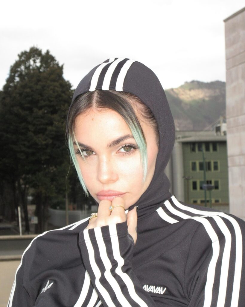 Rose Villan, feelin’ like Missy  con le mie Superstar… su Instagram delizia i suoi fan