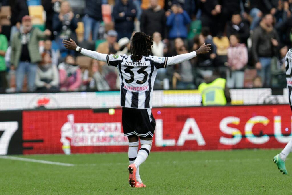 Udinese vince di misura 1-0 contro il Lecce grazie alla rete di Zemura. L'Udinese torna...