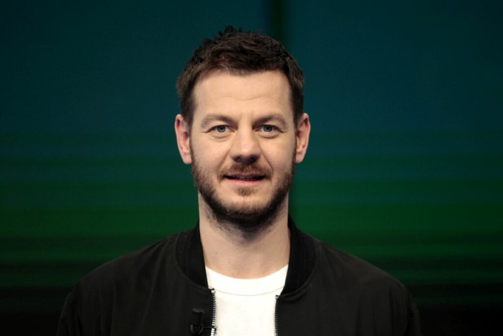 Alessandro Cattelan condurrà "Sanremo Giovani" su Rai 2, un talent show per scoprire nuovi talenti...